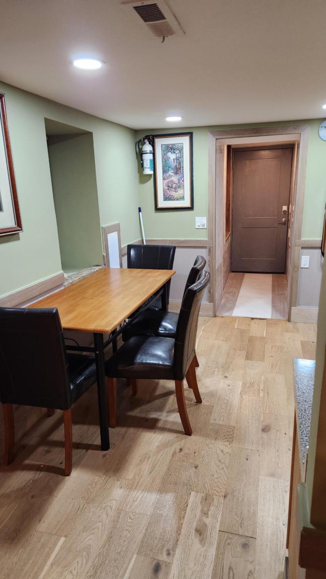 Two Bedroom Few Blocks From The Beach And Tropicana Casino แอตแลนติกซิตี้ ภายนอก รูปภาพ