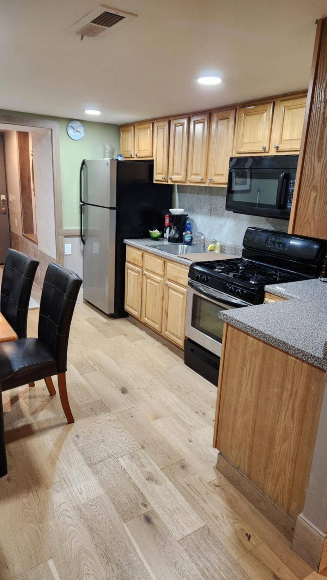 Two Bedroom Few Blocks From The Beach And Tropicana Casino แอตแลนติกซิตี้ ภายนอก รูปภาพ